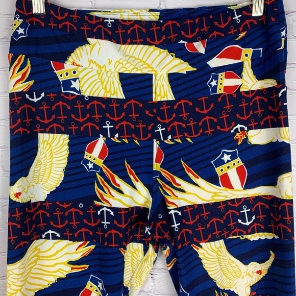 ⚓️LIMITED Americana SOFT Tall & Curvy Leggings - Picture 5 of 8